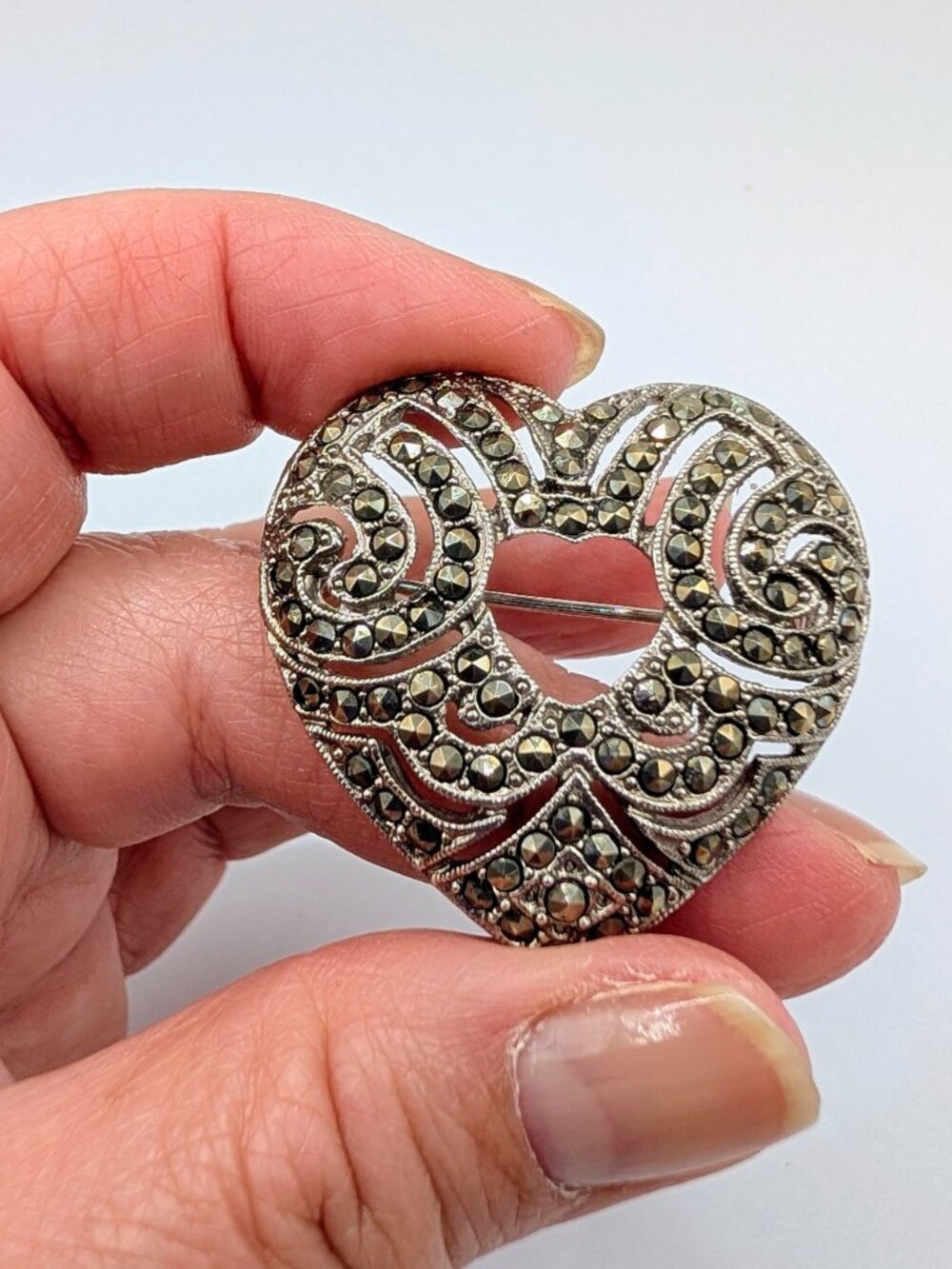 Art Deco Heart Brooch - Vintage - Marcasite Stones